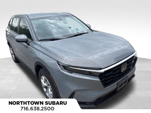 Used 2023 Honda CR-V LX image 1