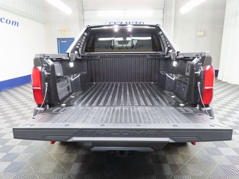 Used 2024 Toyota Tacoma Trailhunter Crew Cab image 35