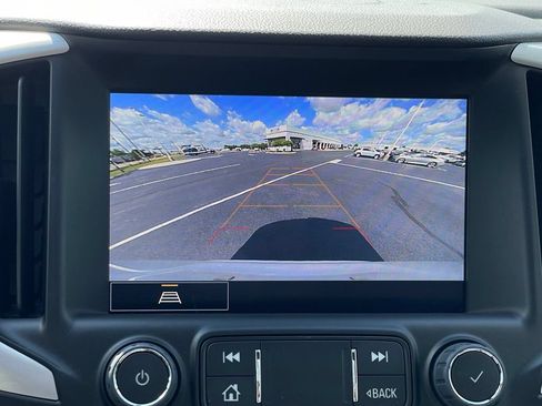 Used 2023 GMC Terrain SLT w/ Elevation Edition FWD image 13