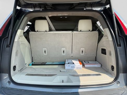 Used 2021 Cadillac Escalade Sport Platinum w/ LPO, ONYX Package AWD/4WD image 46