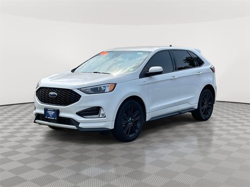 Used 2022 Ford Edge ST-Line w/ Cargo Accessory Package image 3