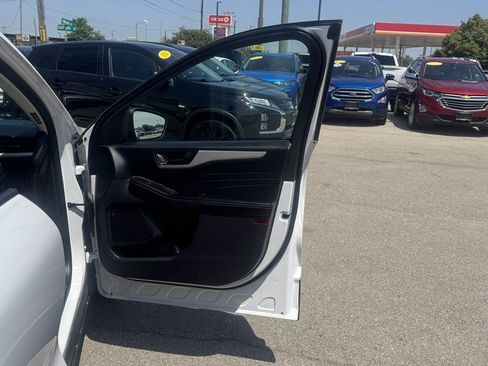 Used 2022 Ford Escape S FWD image 24