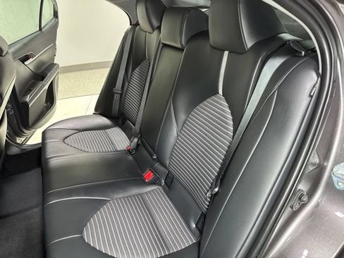 Used 2023 Toyota Camry SE FWD image 24