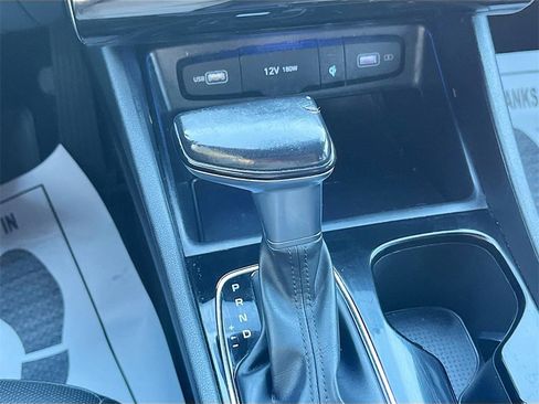 Used 2023 Hyundai Santa Cruz Limited image 17