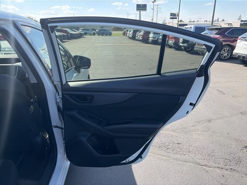 Used 2017 Subaru Impreza 2.0i AWD/4WD image 15