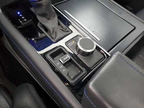 Used 2024 Toyota Tundra Platinum image 24