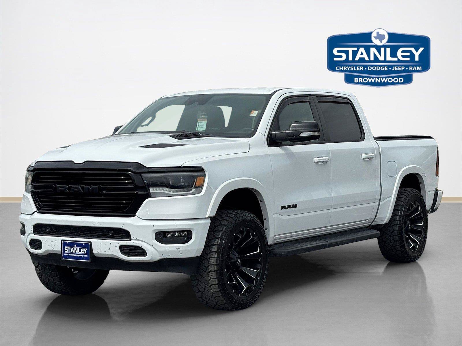 Used 2021 RAM 1500 Laramie w/ Night Edition AWD/4WD image 3
