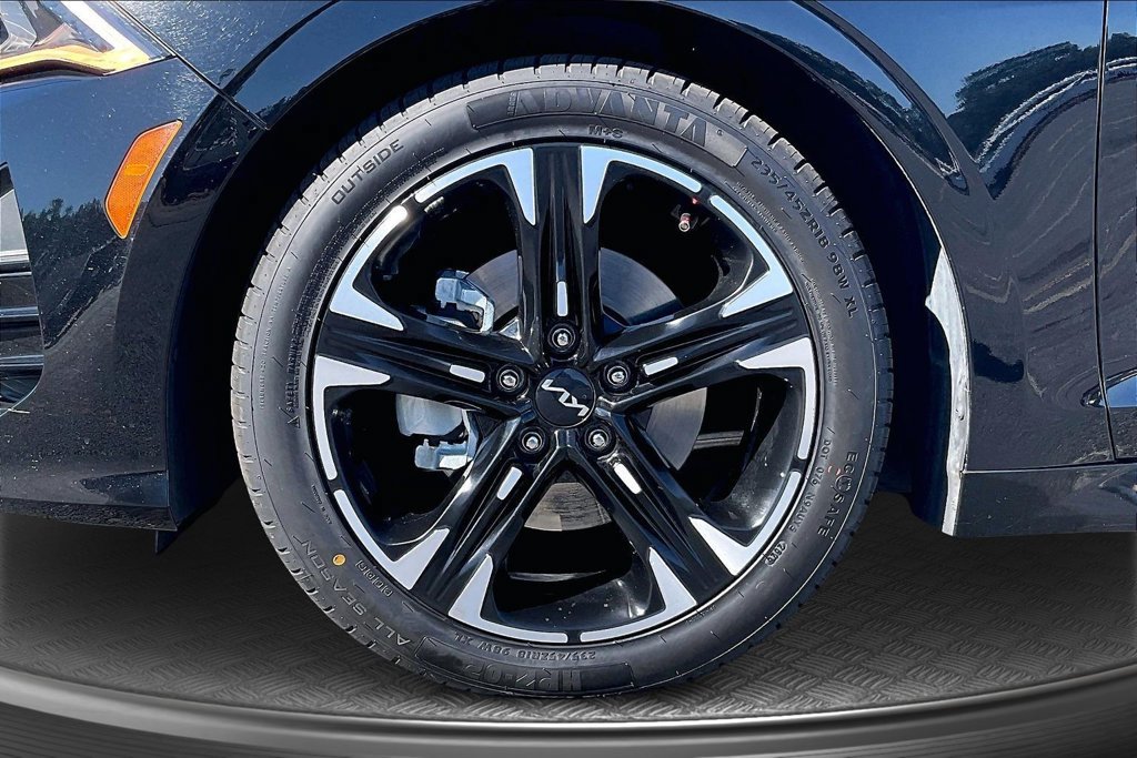 Used 2023 Kia K5 GT-Line w/ GT-Line Premium Package FWD image 34