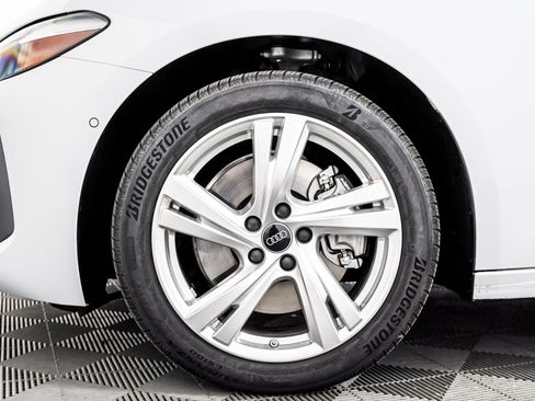 Certified 2025 Audi A5 2.0T Premium w/ Convenience Package AWD/4WD image 4