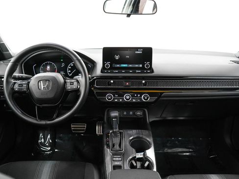 Used 2025 Honda Civic Sport image 14