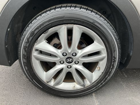 Used 2013 Hyundai Santa Fe Sport 2.0T AWD/4WD image 9