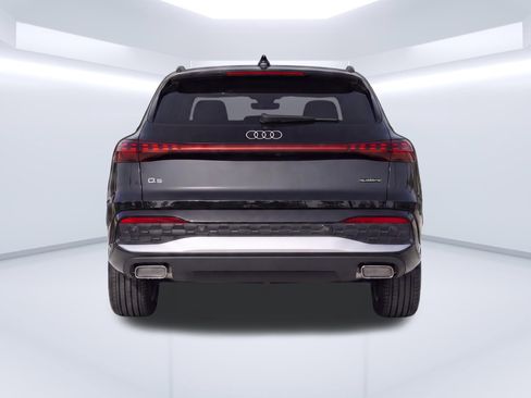 Certified 2025 Audi Q5 Premium Plus w/ Premium Plus AWD/4WD image 7