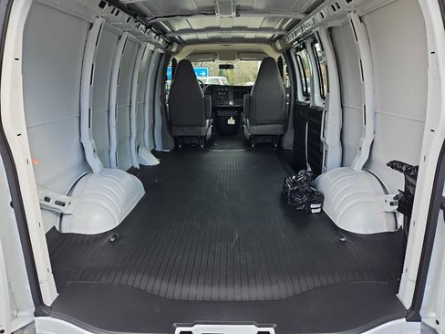 New 2025 Chevrolet Express 2500 w/ Driver Convenience Package image 18