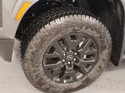 New 2026 Nissan Frontier SV w/ SV Convenience Package image 7