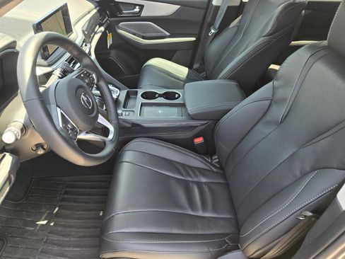 Certified 2026 Acura MDX FWD w/ Technology Package image 6