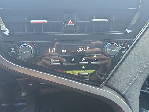 Certified 2024 Toyota Camry SE FWD image 23