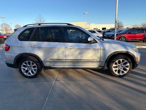 Used 2011 BMW X5 xDrive35i image 6