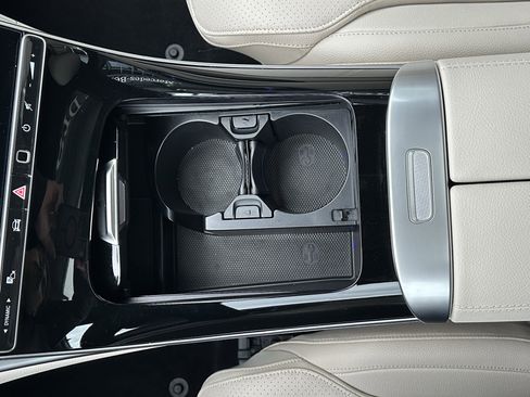 Certified 2025 Mercedes-Benz C 300 4MATIC Sedan image 24