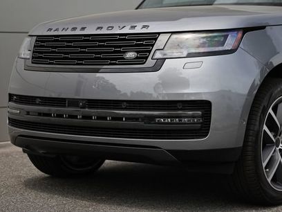 New 2026 Land Rover Range Rover Long Wheelbase SE