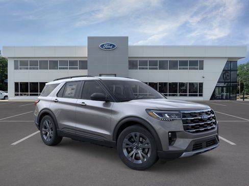 New 2026 Ford Explorer Active w/ Active Comfort Package AWD/4WD image 30