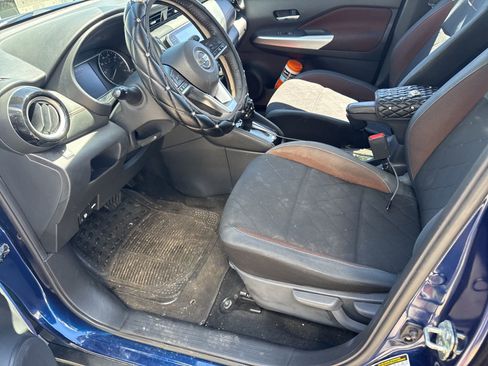 Used 2019 Nissan Kicks SR FWD image 5