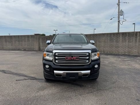 Used 2017 GMC Canyon SLT w/ Trailering Package AWD/4WD image 2