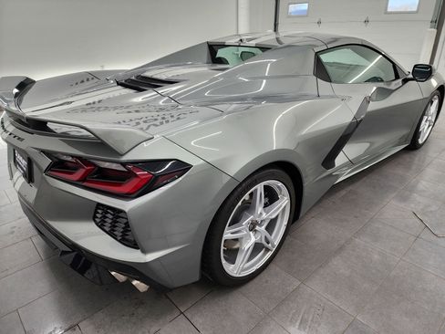 Used 2022 Chevrolet Corvette Stingray Premium Conv w/ Z51 Performance Package image 5