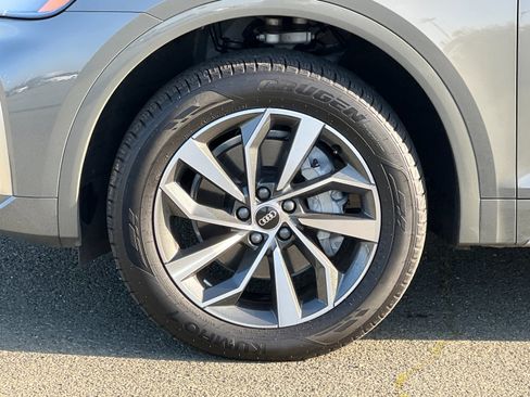 Used 2025 Audi Q5 2.0T Premium Plus image 25