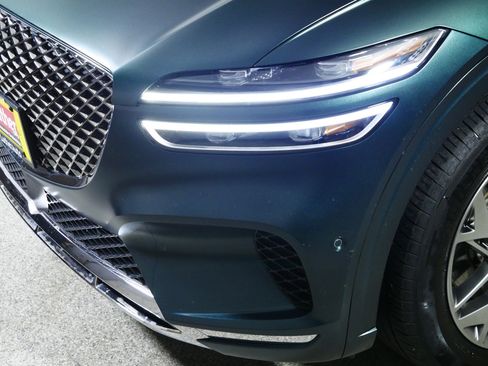 Certified 2023 Genesis GV70 2.5T w/ Advanced Package image 16