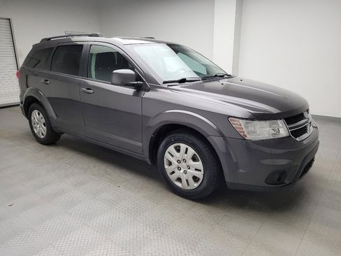 Used 2019 Dodge Journey SE FWD image 11