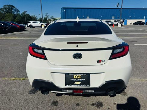 Used 2022 Toyota GR86 Premium w/ ALL Weather Mat Package (TMS) image 7