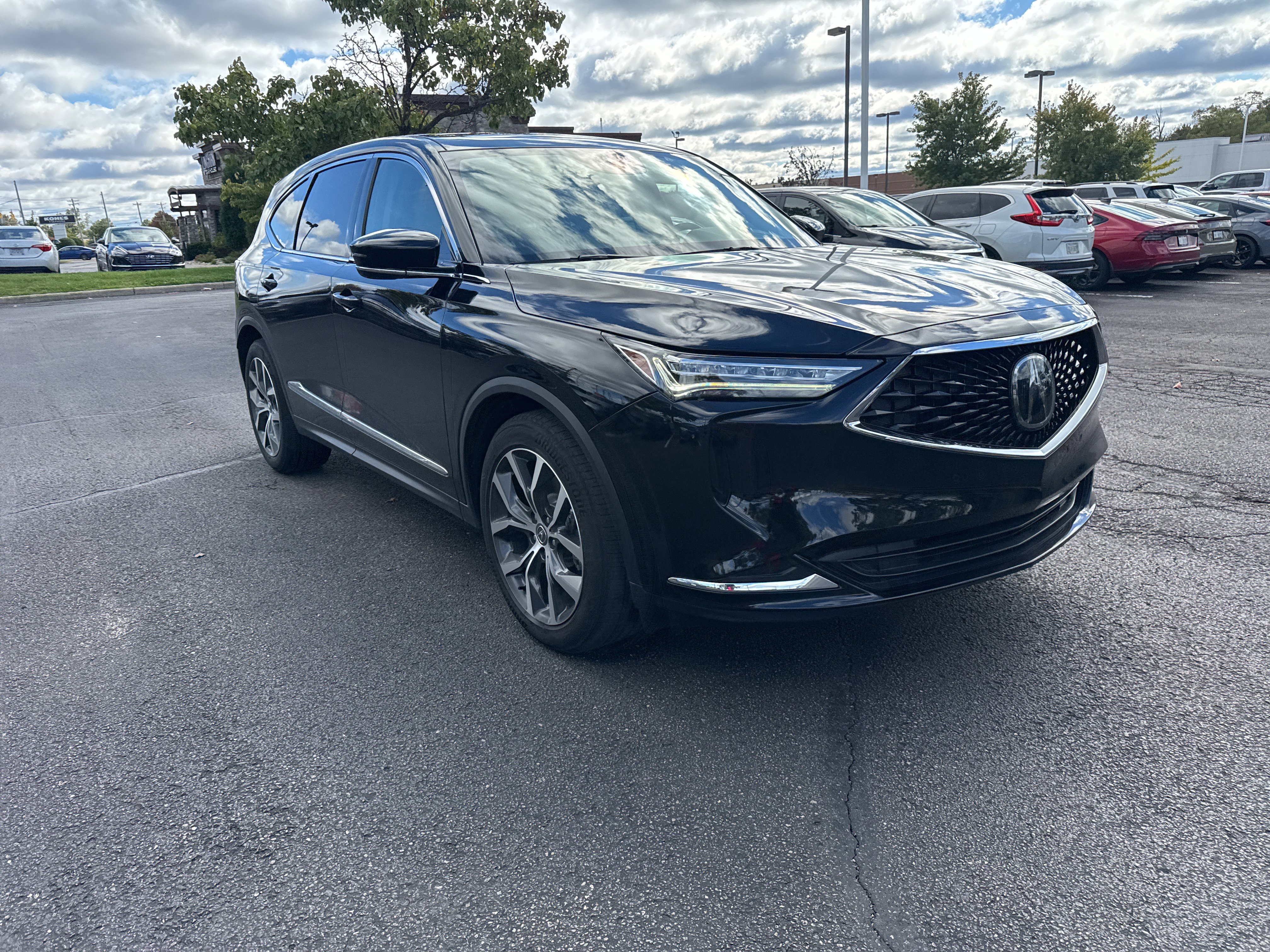 Used 2023 Acura MDX w/ Technology Package AWD/4WD image 24
