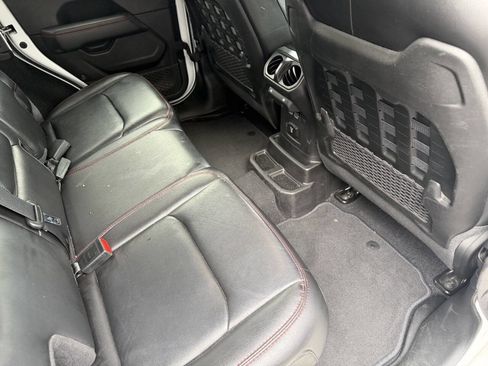 Used 2020 Jeep Wrangler Unlimited Rubicon AWD/4WD image 23
