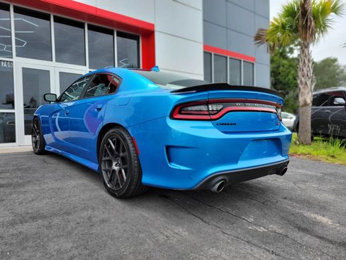 Used 2016 Dodge Charger R/T Scat Pack RWD image 8