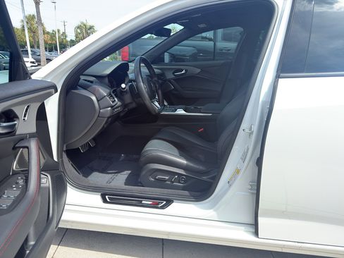 Certified 2023 Acura TLX Type S image 12