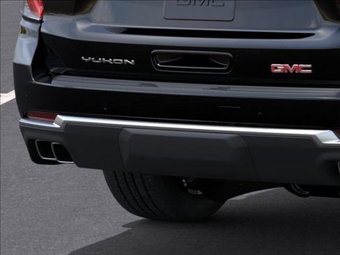 New 2026 GMC Yukon XL Denali w/ Sun & Power Step Package AWD/4WD image 14