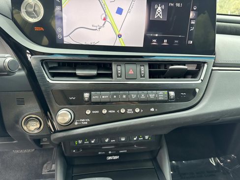 Used 2022 Lexus ES 350 Ultra Luxury image 26