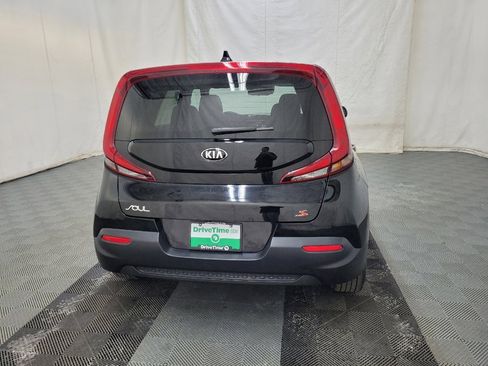 Used 2020 Kia Soul S image 7