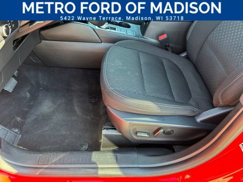 Used 2024 Ford Escape Active AWD/4WD image 12
