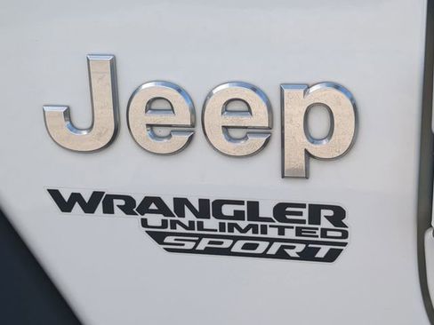 Used 2021 Jeep Wrangler Unlimited Sport S image 10