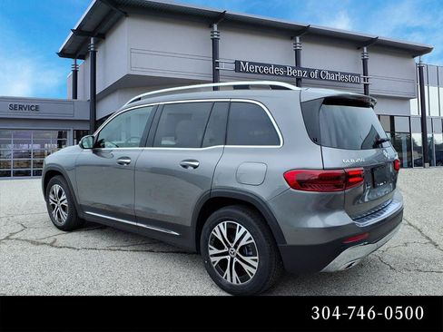 Used 2026 Mercedes-Benz GLB 250 4MATIC image 5