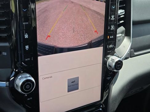 New 2026 RAM 2500 Lone Star AWD/4WD image 18