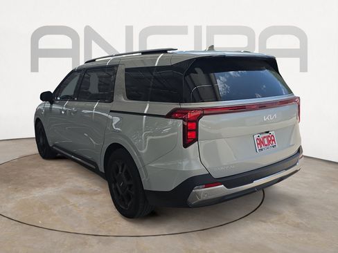 Certified 2025 Kia Carnival SX FWD image 6