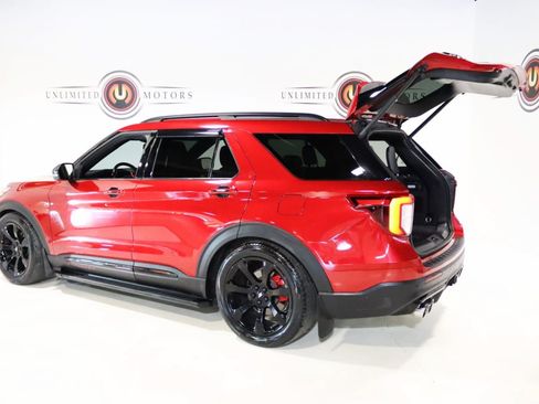 Used 2022 Ford Explorer ST w/ Equipment Group 401A AWD/4WD image 34
