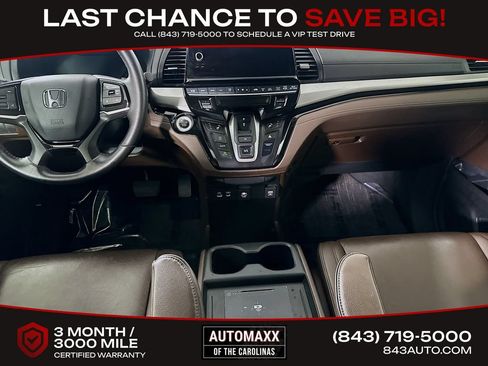 Used 2025 Honda Odyssey Touring image 19