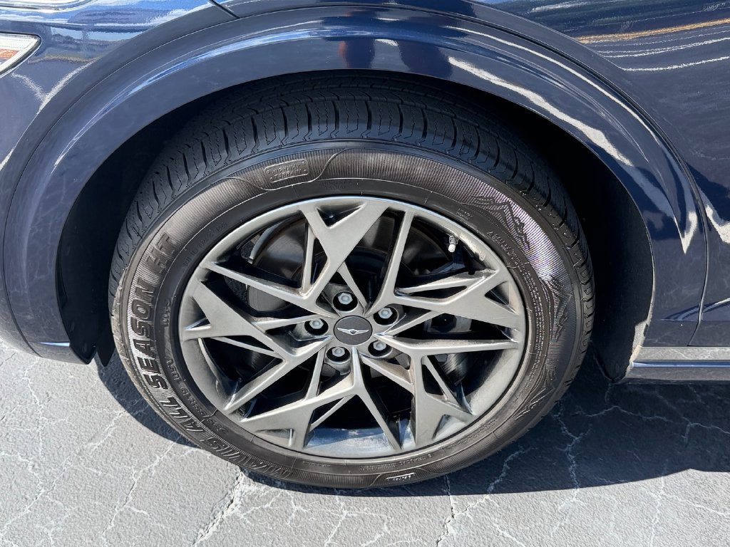 Used 2022 Genesis GV70 2.5T w/ Select Package AWD/4WD image 19