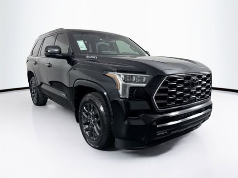 Certified 2024 Toyota Sequoia Platinum image 10