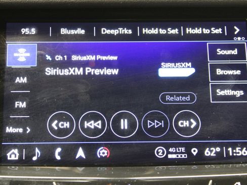 Certified 2024 Cadillac XT6 Premium Luxury image 32