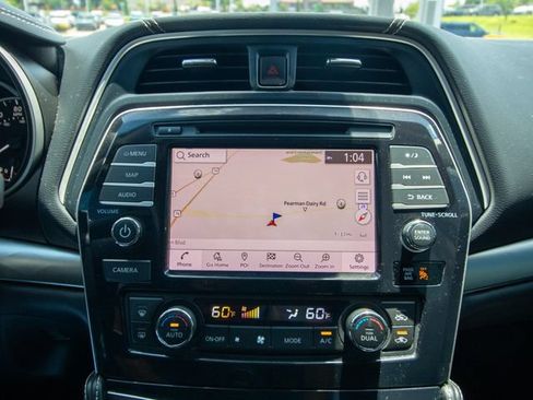 Used 2021 Nissan Maxima 3.5 SV w/ Floor Mat Group FWD image 25