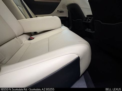 Used 2024 Lexus ES 350 w/ Premium Package FWD image 26